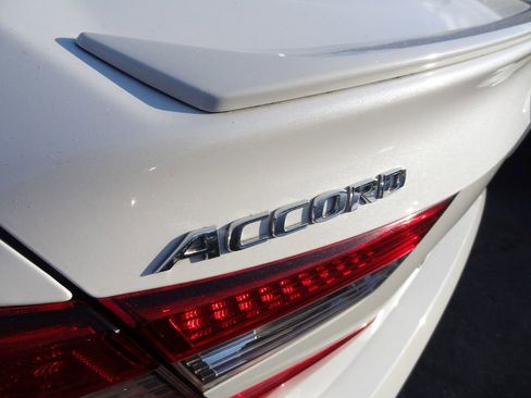 Used 2020 Honda Accord Sport image 7