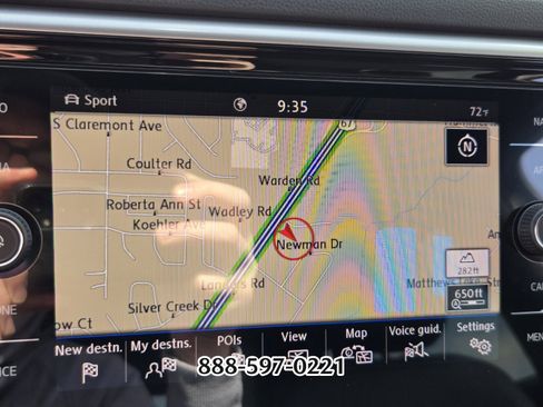 Used 2020 Volkswagen Atlas Cross Sport SEL Premium image 22