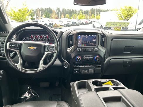 Used 2020 Chevrolet Silverado 2500 LTZ AWD/4WD image 6