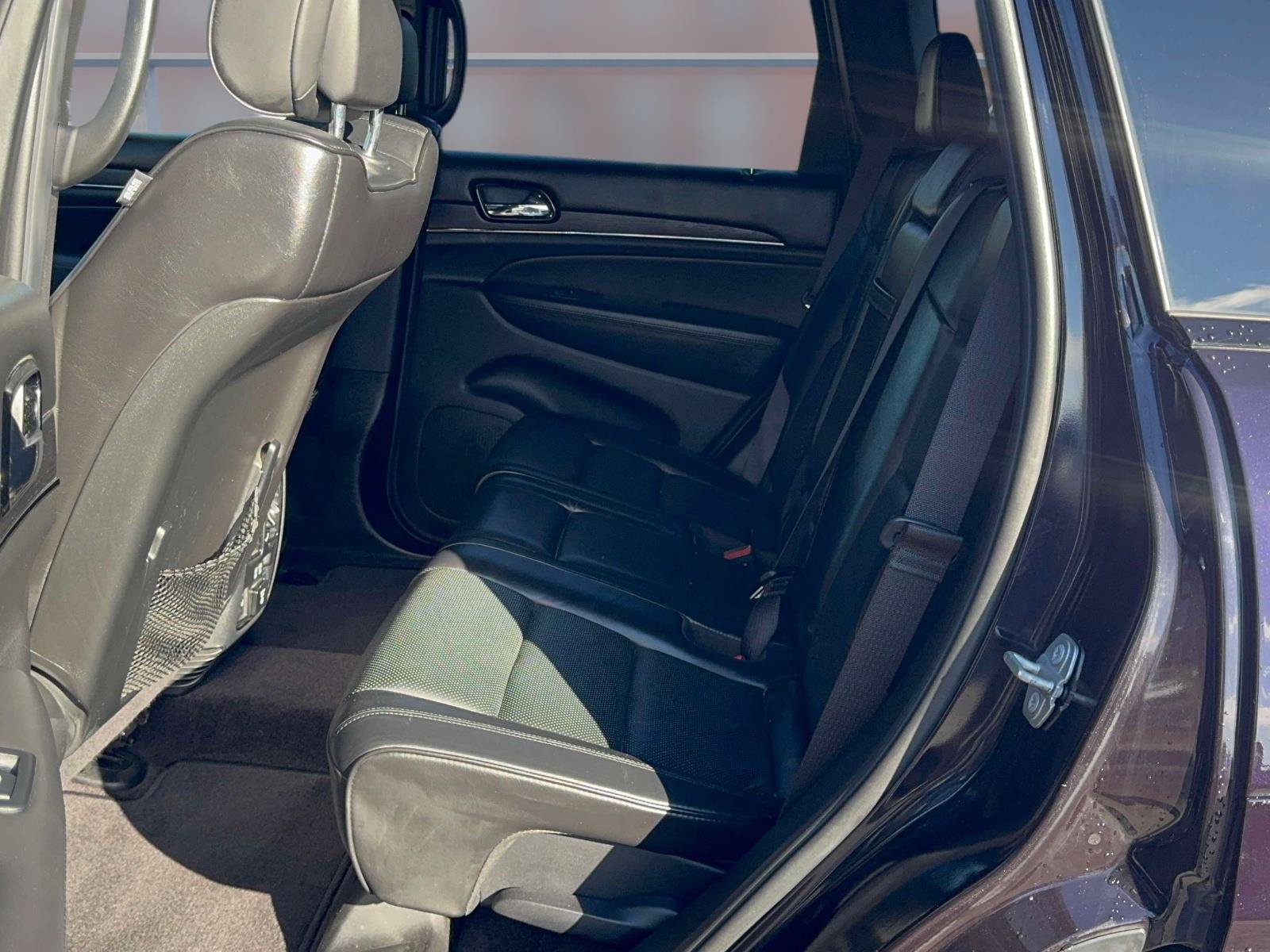 Used 2019 Jeep Grand Cherokee High Altitude AWD/4WD image 14