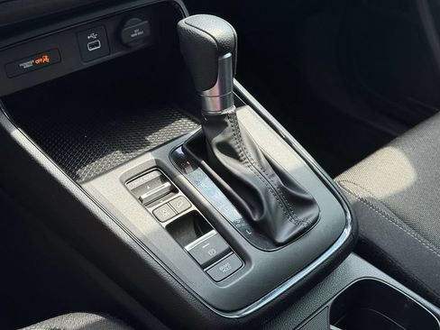 Used 2025 Honda CR-V LX image 31
