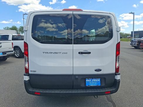 Used 2024 Ford Transit 250 Low Roof w/ Exterior Upgrade Package RWD image 5