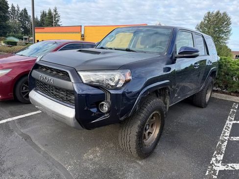 Used 2016 Toyota 4Runner Trail Premium AWD/4WD image 1