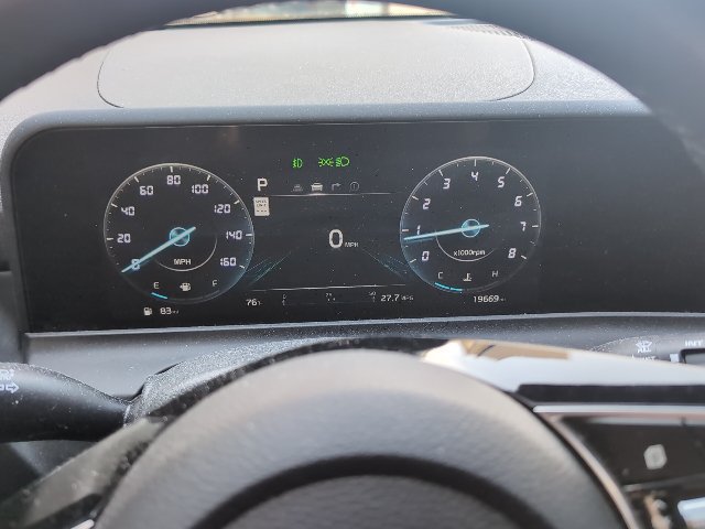 Used 2024 Kia Seltos SX w/ SX Sunroof Package AWD/4WD image 2