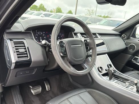 Used 2020 Land Rover Range Rover Sport HST image 10