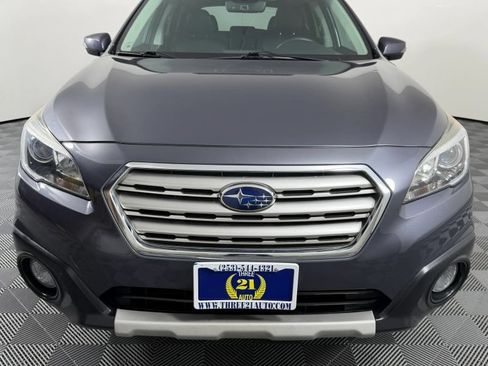 Used 2017 Subaru Outback 2.5i Limited AWD/4WD image 3