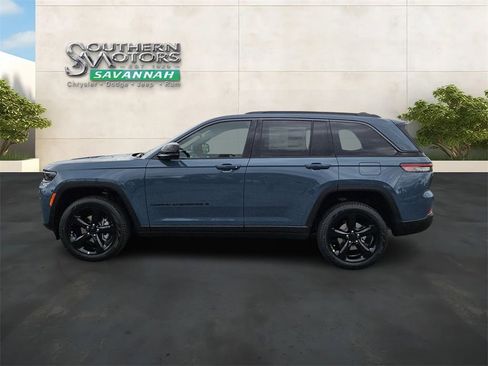 New 2026 Jeep Grand Cherokee Limited w/ Limited Altitude Package RWD image 2