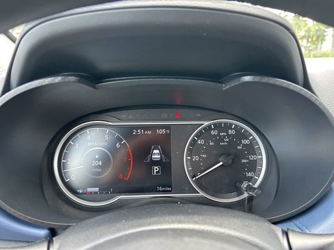 New 2025 Nissan Versa SV w/ Trunk Package image 17