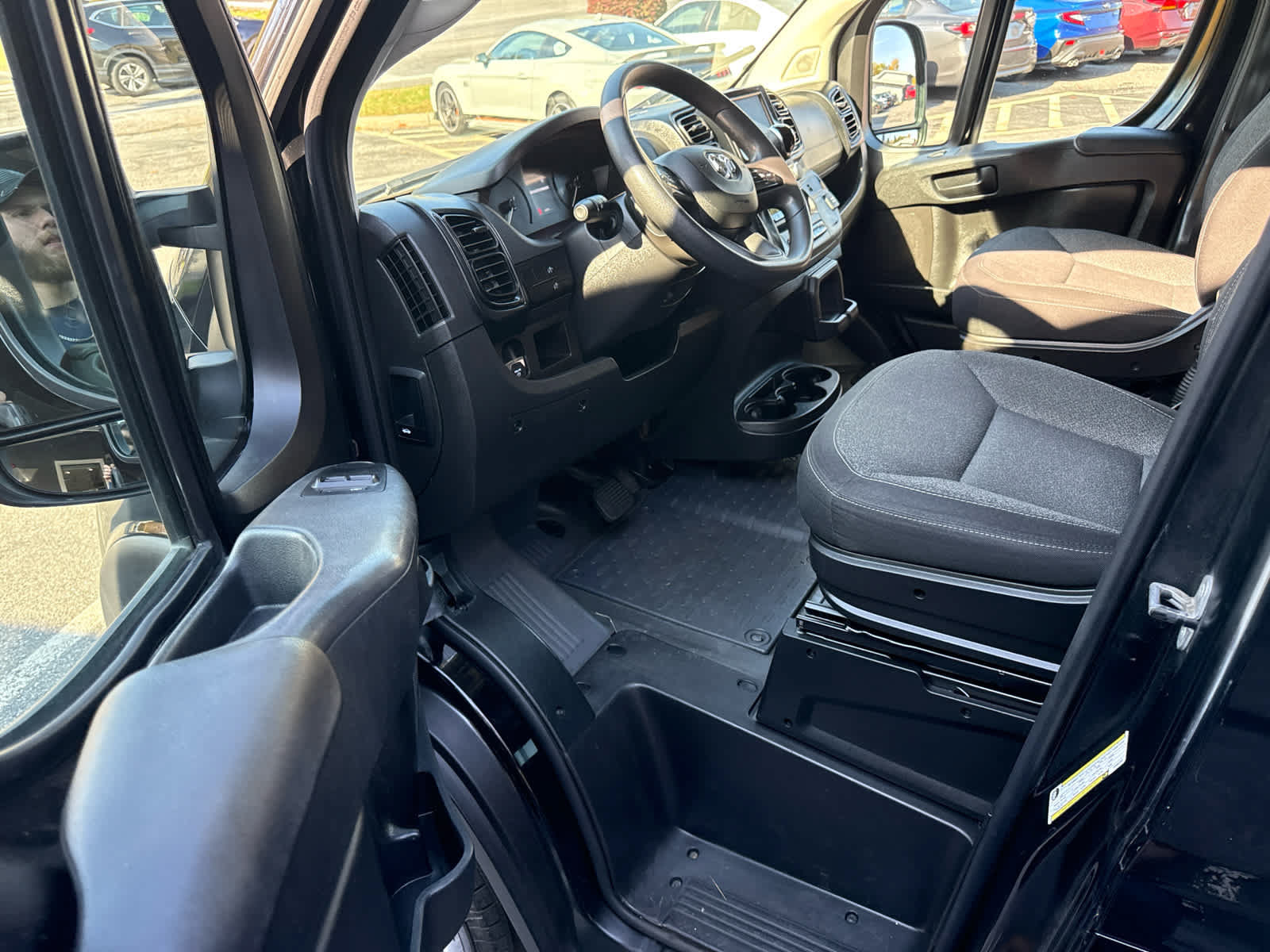 Used 2023 RAM ProMaster 2500 FWD image 14