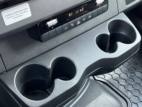 Used 2020 Mercedes-Benz Sprinter 3500 image 45