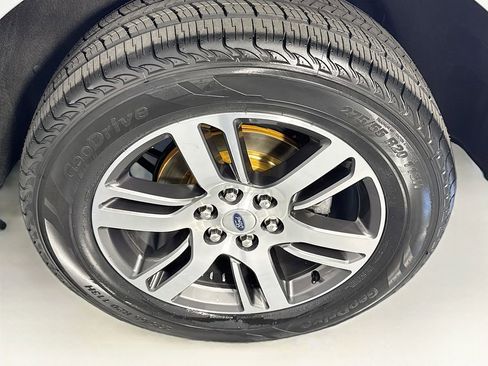 Used 2023 Ford Expedition Max Limited image 35