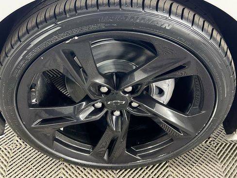 Used 2024 Chevrolet Camaro LT w/ RS Package RWD image 31