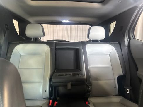Used 2018 Chevrolet Equinox Premier AWD/4WD image 22
