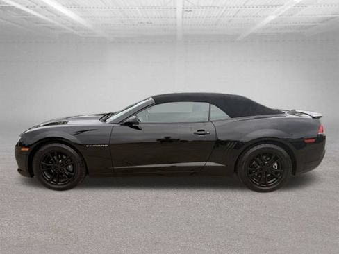 Used 2015 Chevrolet Camaro LT RWD image 4