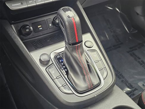 Used 2022 Hyundai Kona N Line image 31