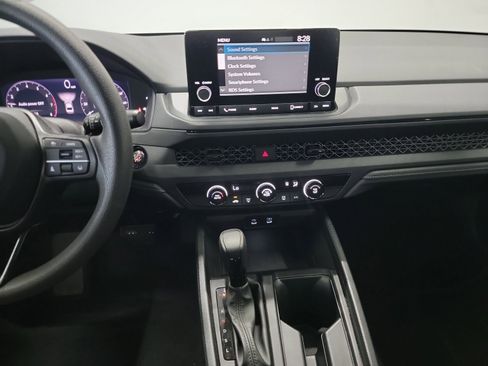 Certified 2024 Honda Accord LX image 20