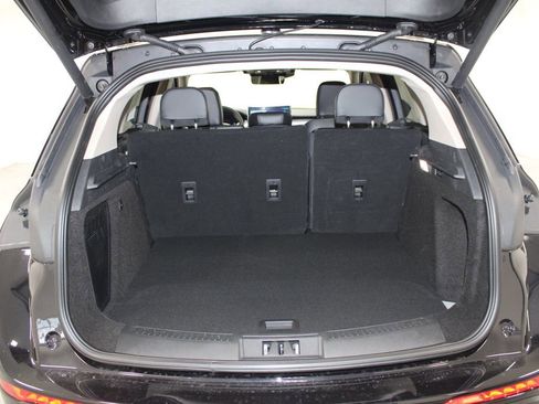 New 2026 Lincoln Corsair Premiere image 15