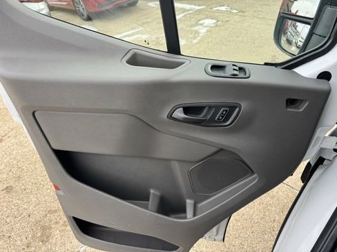 Used 2024 Ford Transit 250 Low Roof w/ Exterior Upgrade Package image 18