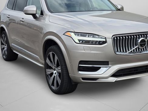 Used 2023 Volvo XC90 T8 Plus w/ Protection Package Premier AWD/4WD image 33