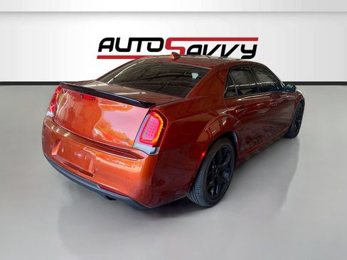 Used 2021 Chrysler 300 S RWD image 7