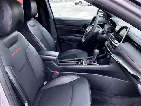 Certified 2023 Jeep Compass Trailhawk AWD/4WD image 7
