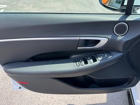 Certified 2026 Hyundai Sonata SEL FWD image 12