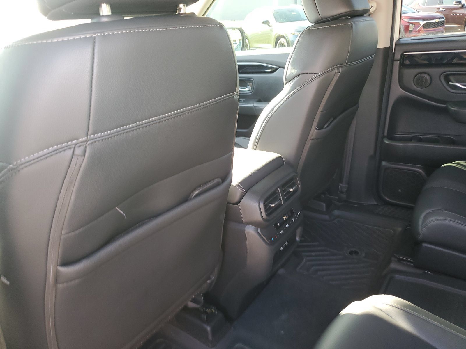 Used 2024 Honda Pilot EX-L image 14