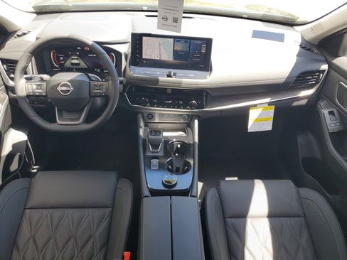 New 2026 Nissan Rogue Platinum AWD/4WD image 19