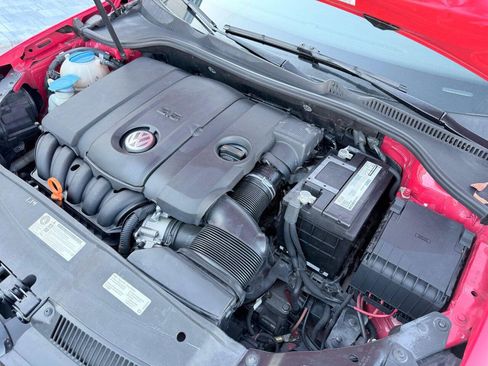 Used 2012 Volkswagen Jetta SE FWD image 26