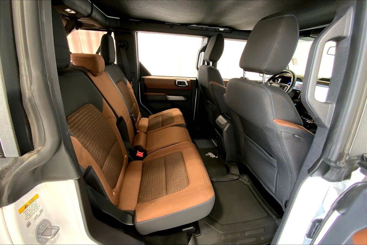 Used 2023 Ford Bronco Outer Banks AWD/4WD image 20
