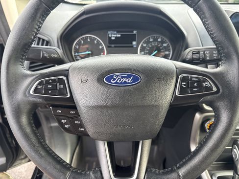 Used 2019 Ford EcoSport SE FWD image 32