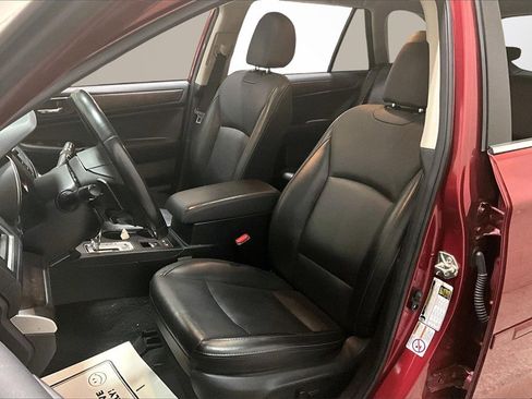 Used 2017 Subaru Outback 2.5i Limited image 21