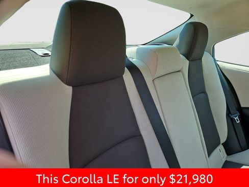 Used 2025 Toyota Corolla LE FWD image 45