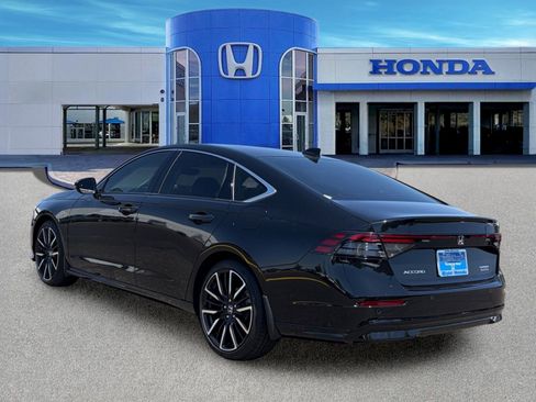 New 2026 Honda Accord Touring image 4