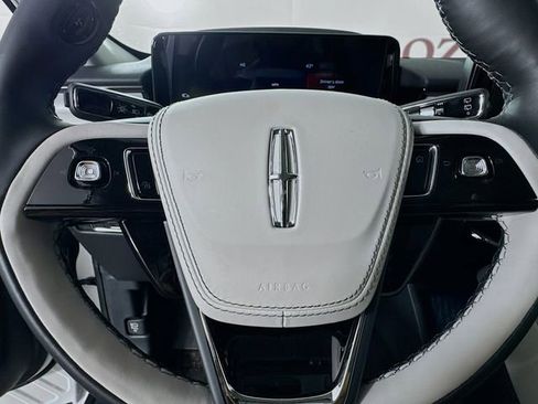 New 2026 Lincoln Aviator Reserve RWD image 12