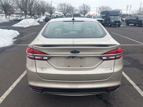 Used 2018 Ford Fusion Titanium image 12