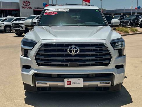 Used 2025 Toyota Sequoia Limited RWD image 8