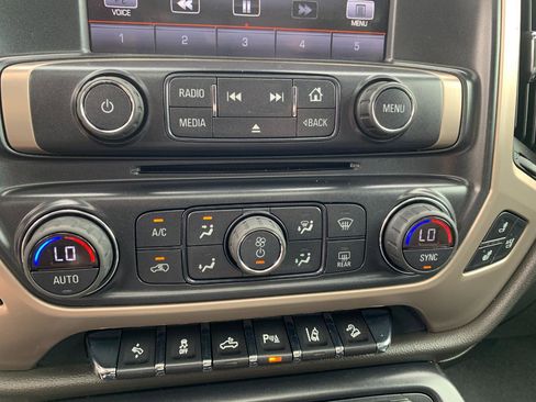 Used 2015 GMC Sierra 1500 Denali w/ Driver Alert Package AWD/4WD image 31