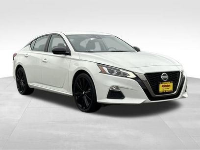 Used 2022 Nissan Altima 2.5 SR