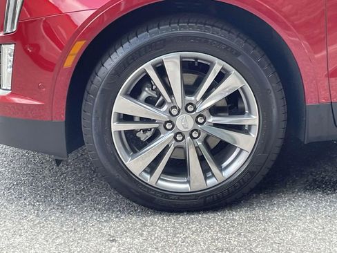 New 2025 Cadillac XT5 Premium Luxury w/ Technology Package image 9