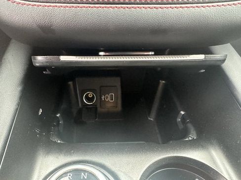 Used 2025 Ford Explorer ST image 20