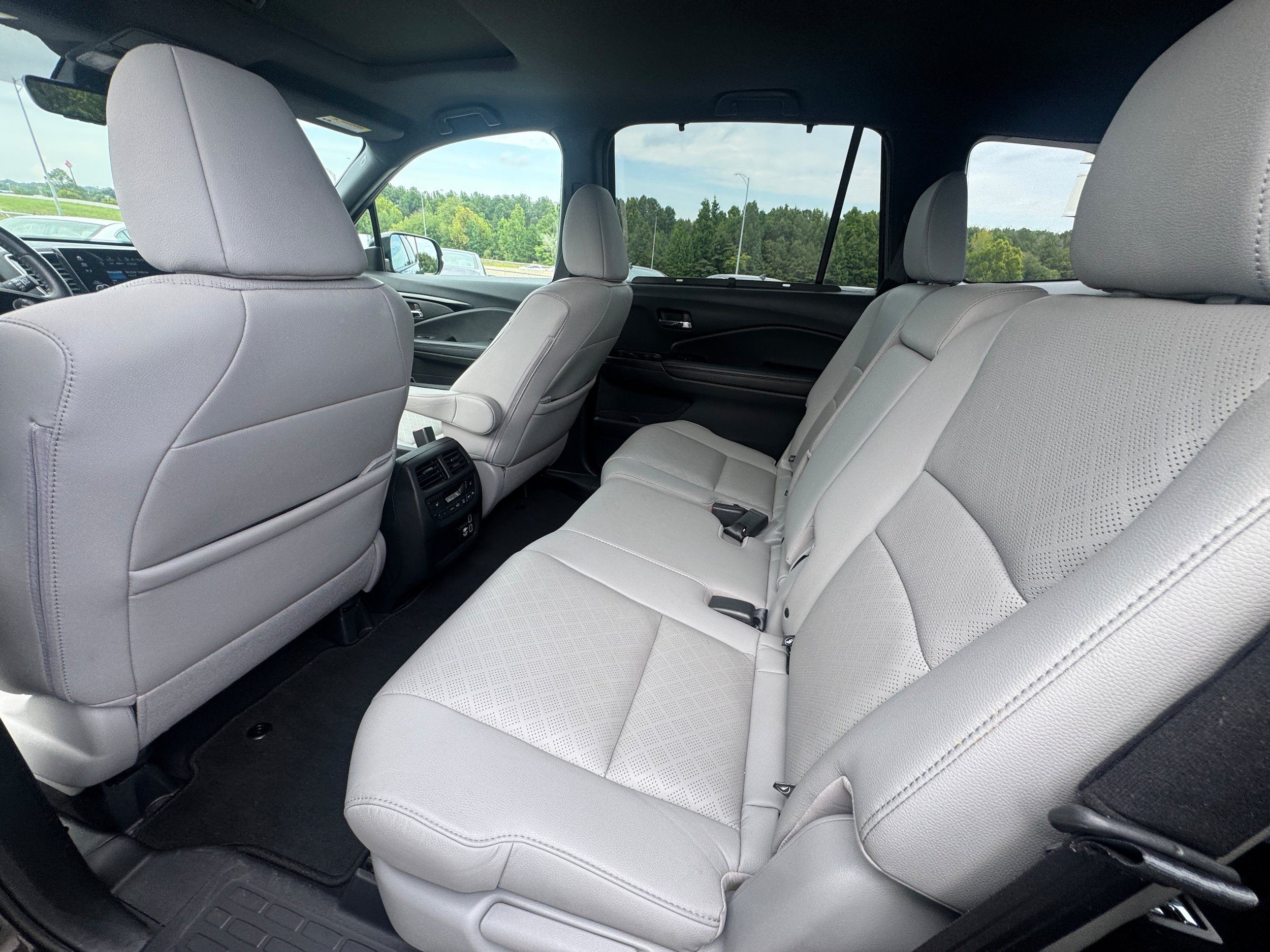 Used 2019 Honda Passport Touring image 16