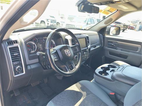 Used 2016 RAM 1500 Big Horn AWD/4WD image 5