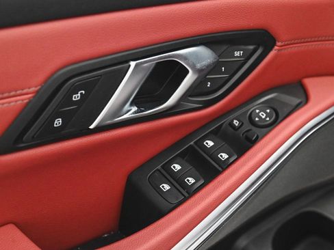 Used 2024 BMW M340i xDrive image 10