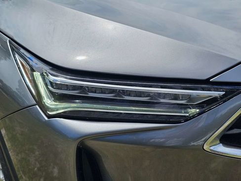 Used 2023 Acura MDX SH-AWD w/ Advance Package image 9