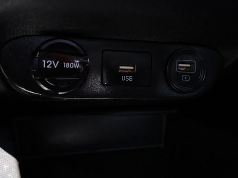 Used 2022 Hyundai Elantra SE FWD image 24