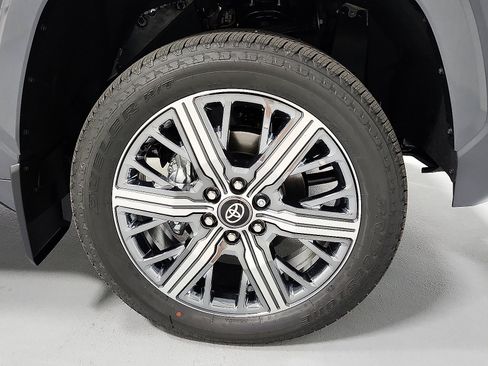 New 2026 Toyota Tundra Capstone AWD/4WD image 6