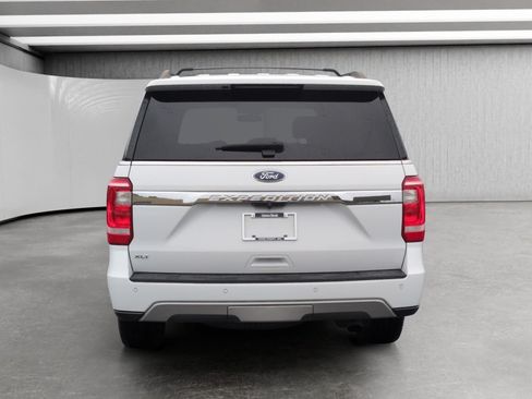 Used 2020 Ford Expedition XLT w/ Equipment Group 202A AWD/4WD image 6