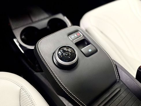 Used 2022 Ford Mustang Mach-E Premium RWD image 21