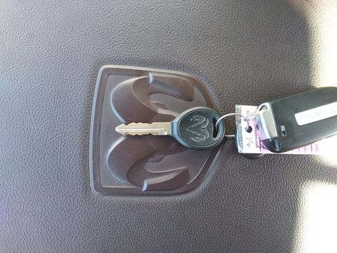 Used 2018 RAM 1500 Laramie w/ Convenience Group image 29